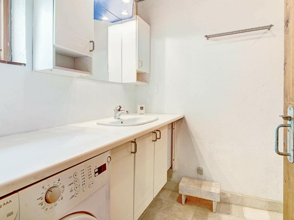 6 Person Holiday Home In AÅkirkeby Cameră foto